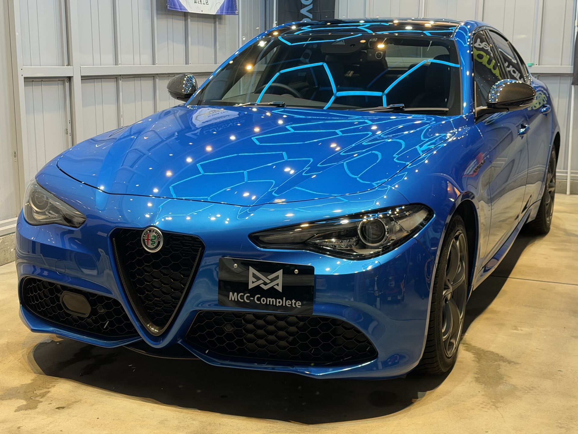 日本限定45台のアルファ・ロメオ ジュリア エストレマを研磨で美しく