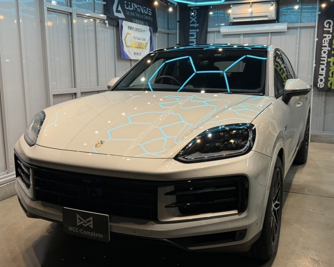 秋田市｜ポルシェ カイエン E-Hybrid｜LUMINUS LM GRAPHENE PRO施工