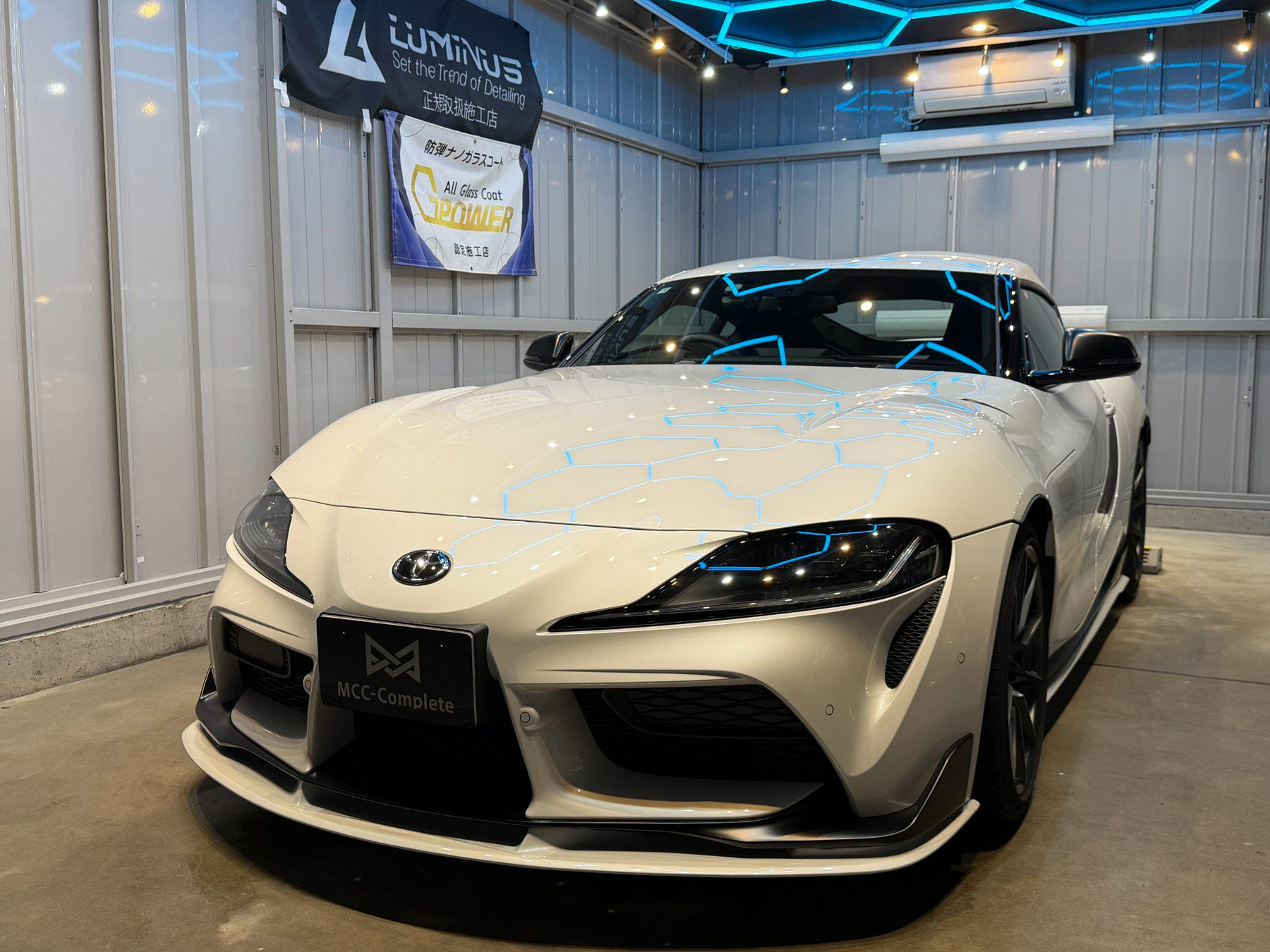 秋田市でトヨタGRスープラを研磨・セラミックコーティング施工｜BLANC